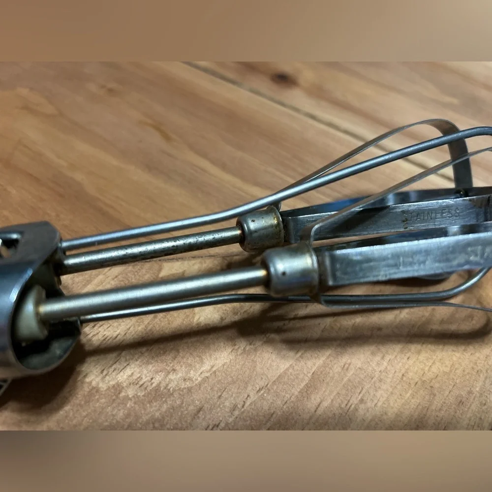 Vintage Handheld Egg Beater stainless steel Made in the USA